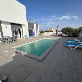 Villa, hotell i Erriadh
