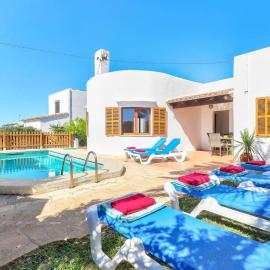 Villa Antonia Sol by Villa Plus
