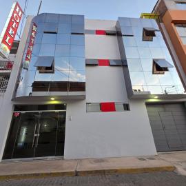 Hotel Real San Pedro, hotel u gradu 'El Puente'