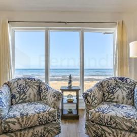 2 Bed/2 Bath, 4th floor Oceanfront condo sleeps 6. Oceanfront deck and pool., hotel a Fernandina Beach