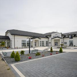 Wisteria Hotel, хотел в Laskowiec