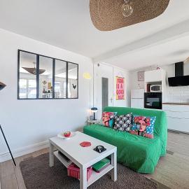 Maison colorée - 2 chambres - À 5 min de la mer