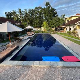 Kuta Lodge Homestay, hotel in Kuta