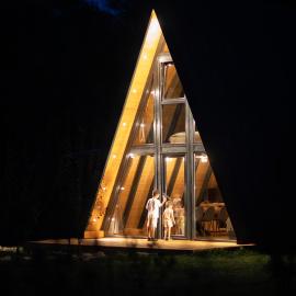 A-Park Bologa, hotel v mestu Bologa