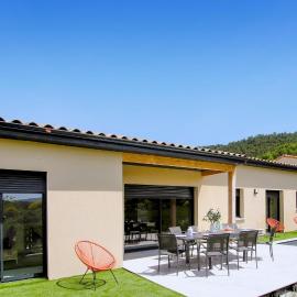 Stunning Home In Puy St Martin