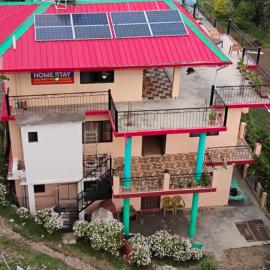 Hira Homestay, hotel a Bhowāli