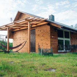 Na Piaskach Domek nad rzeką Agroturystyka, ξενοδοχείο σε Narol