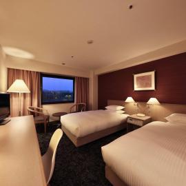 Minamisenri Crystal Hotel - Vacation STAY 78158v โรงแรมในซุอิตะ
