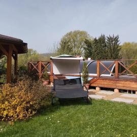 Apartmán Greenhouse, hotel in Budikovany