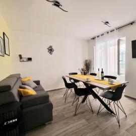 Vacation home Bujas, hotel i Pag