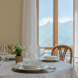 Casa MAMMA, hotell sihtkohas Lovere