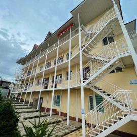 Intour, hotel v mestu Cholpon-Ata