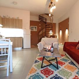 Popi Studio 2, Mochos Square