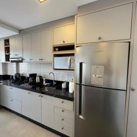 Apartamento novo no centro de Foz, residencial Miró
