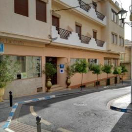 Castillo Lanjaron, hotel sa Lanjarón