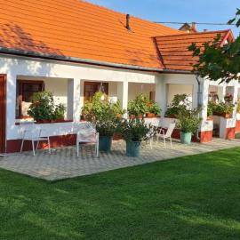 Guest House St. Mária, hotel di Máriapócs