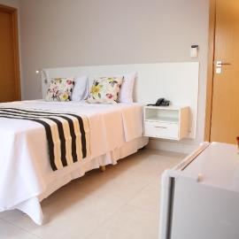 Ventura Hotel, hotel u gradu Bareiras