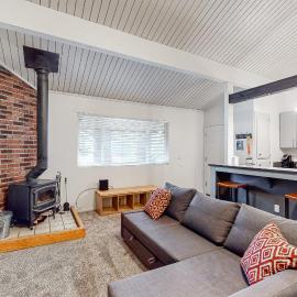 Sierra Manors 145, hotel in Mammoth Lakes