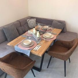 Апартаменти ''Димови'', hotel in Lozenets