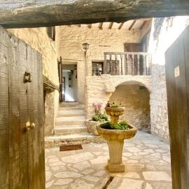 La Mistraline, in the center of the Luberon, Provence 2 bedroom, 2 bath Village House