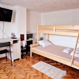 Temački amanet, hotel a Pirot