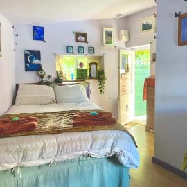 Avalon Retreat Cabin, hotel in Glastonbury