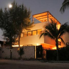 Casa Hood By the Sea, hotelli kohteessa Holbox Island