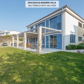 Villa Kolomban, hotel i Ankaran