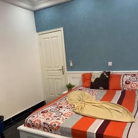 Chambre Salon au style Congo, hotel in Pointe-Noire