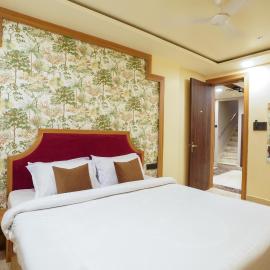 Hotel Al Aziz Palace 30 Mts from Dargah Sharif