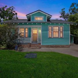 Retro Revival with Modern Comfort - A Mid-Century Gem in Gonzales LA