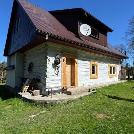 Chatka na Lipowych Wzgórzach