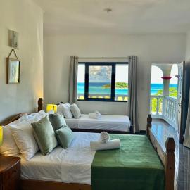 Villea Frangipani Top floor 2 bedroom Apartment