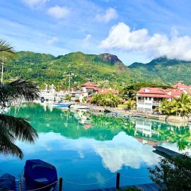 Majestic Views - Eden Island, hotel in Eden Island