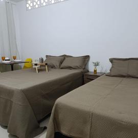 Suite com garagem 900 metros do Mar