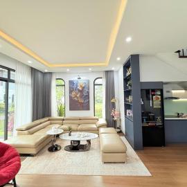 Villa 4BR sát biển- Sonasea -Vân Đồn- Quảng Ninh, Hotel in Thâm Câu