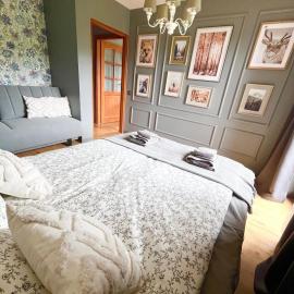 Lawendowa Przystań - dom nad rzeką - Brenna, 10 osób, sauna, balia z jacuzzi, ogród, hotel em Brenna