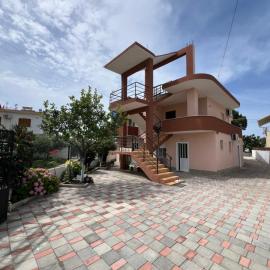 Guest House Vlore, hôtel à Vlorë