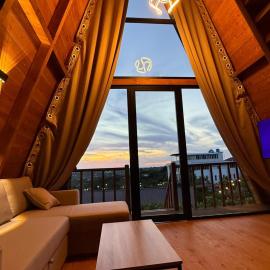 Azalea 2, Cozy Wooden Villa