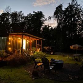 Glamping Mayaguez Just for 2, хотел в Маягес