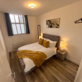 2 Bed Preston City Centre - Sleeps 4 with 1 Free Parking Space, отель в Престоне