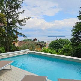 Villa FiordiSole, hotel in Salò