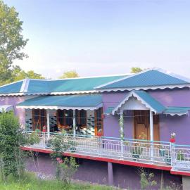 Luxury Cottage Bhurban Fully Equipped, готель у місті Муррі