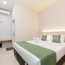 Bubulak Inn by Ruang Tidur, Hotel in Kedungbadak