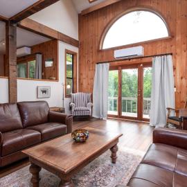 Beautiful Stratton Vacation Home, Hotel in Londonderry