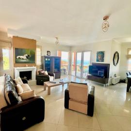 Maria's seaside Heaven โรงแรมในAgia Ermioni