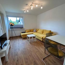 Fewo an der Eiche - Ruhige Ferienwohnung in Schüttorf nahe Bentheimer Wald, hotel en Schüttorf