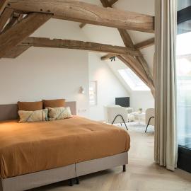 NOX Logies, vakantiewoning en polyvalente ruimte, хотел в Гримберген