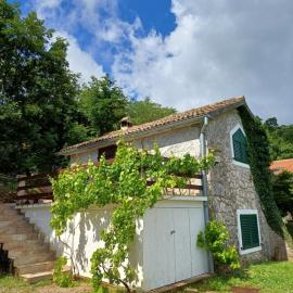 Romantisches Steinhaus Salvia im Cottage Filipaši, hotel in Mošćenička Draga