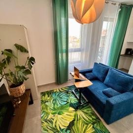 Apartament z tarasem przy lesie Reda, отель в Реде